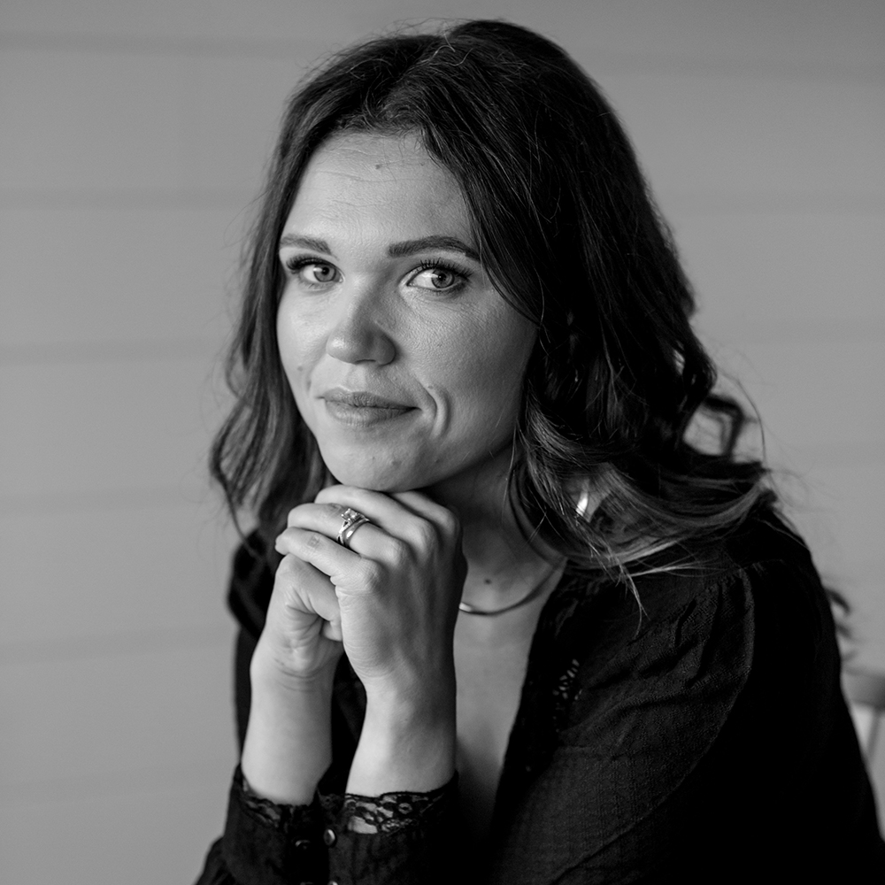 Paulina Cameron Headshot