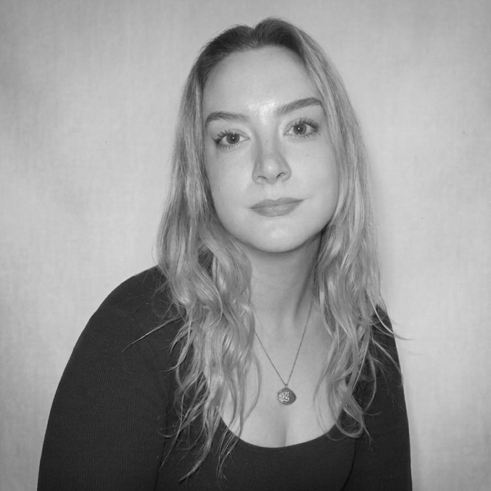 Lacey-Boggan_headshot_1_1000px